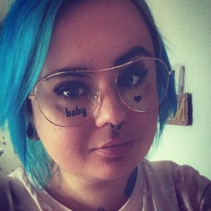 Meet your Posher, Isabelle